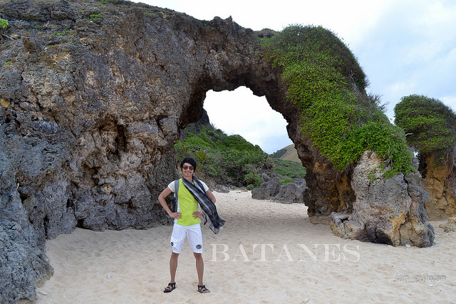 mahayao arch in sabtang island