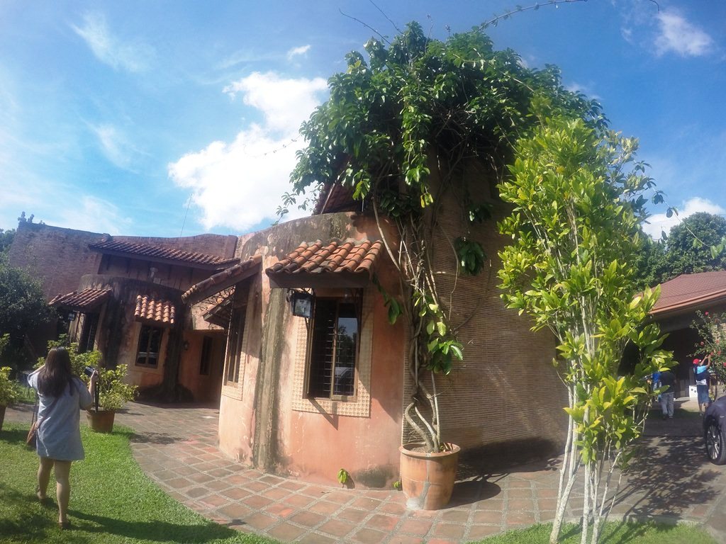 Ugu Bigyan Pottery Tiaong Quezon Front Facade.JPG