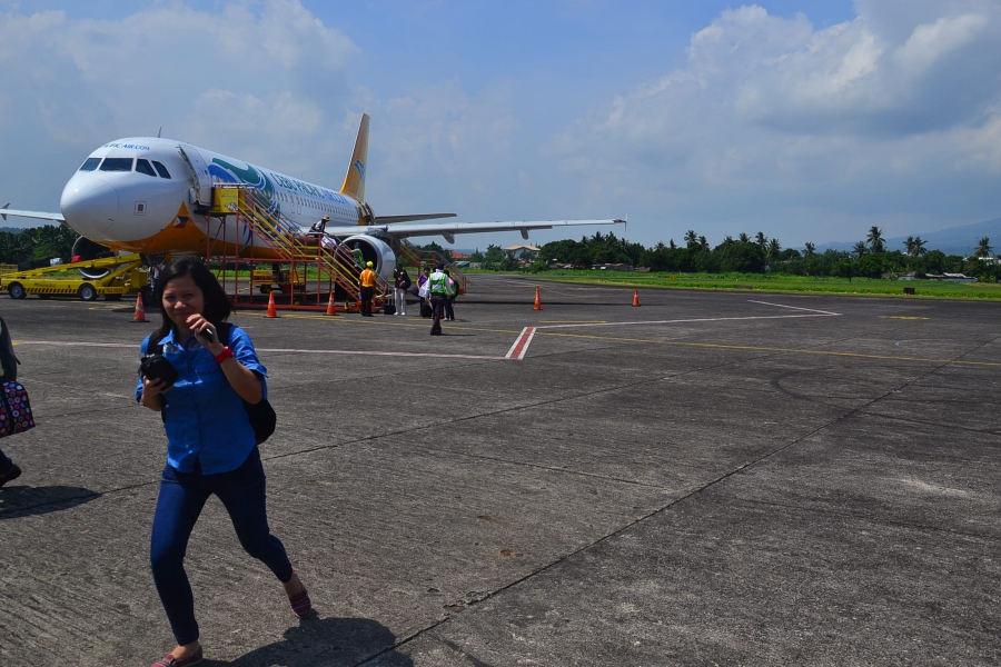 disembark in Legazpi Airport