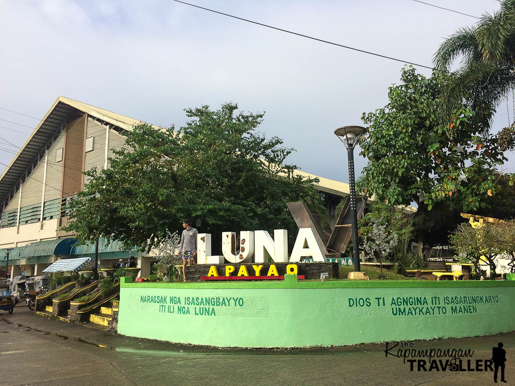 luna signage kapampangan traveller.JPG